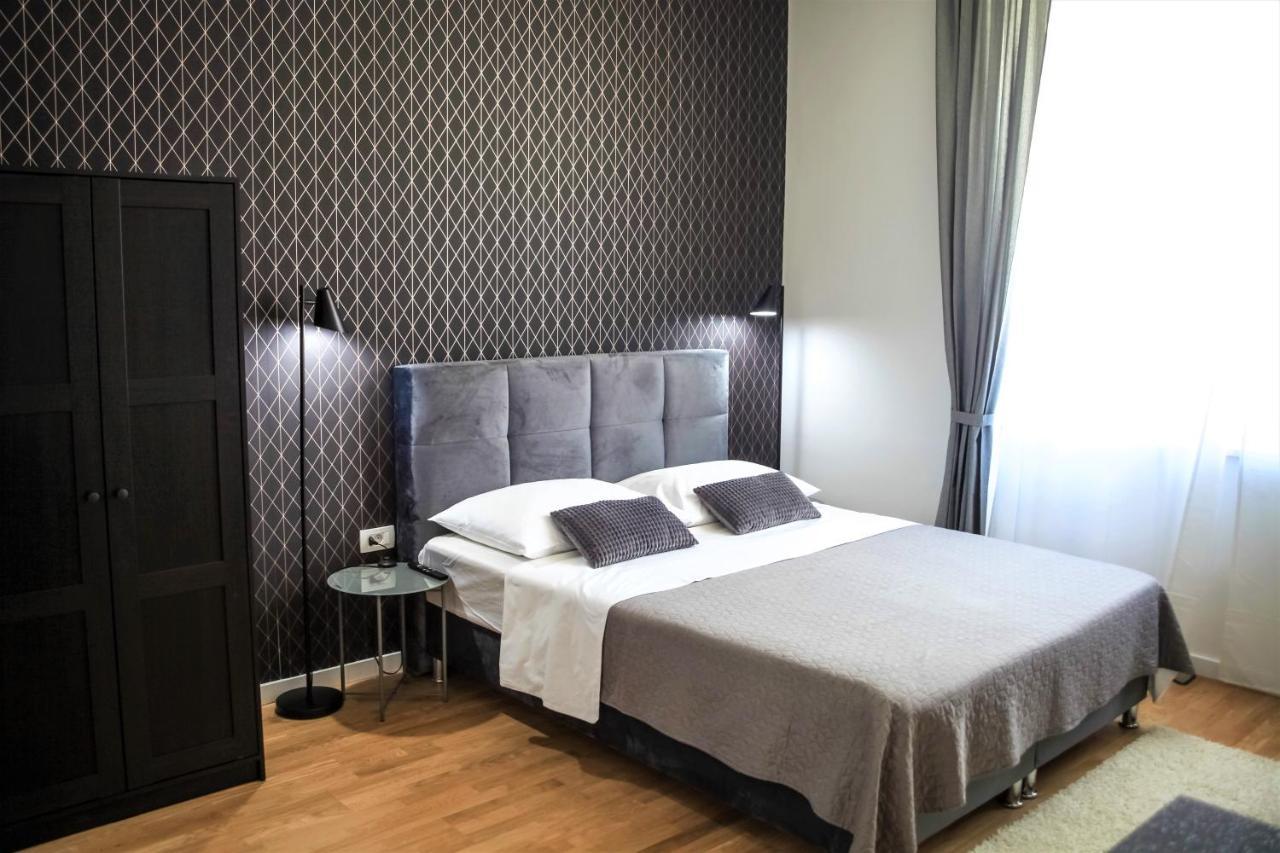 PUY Hedone City Luxury Apartments With Free Parking מראה חיצוני תמונה