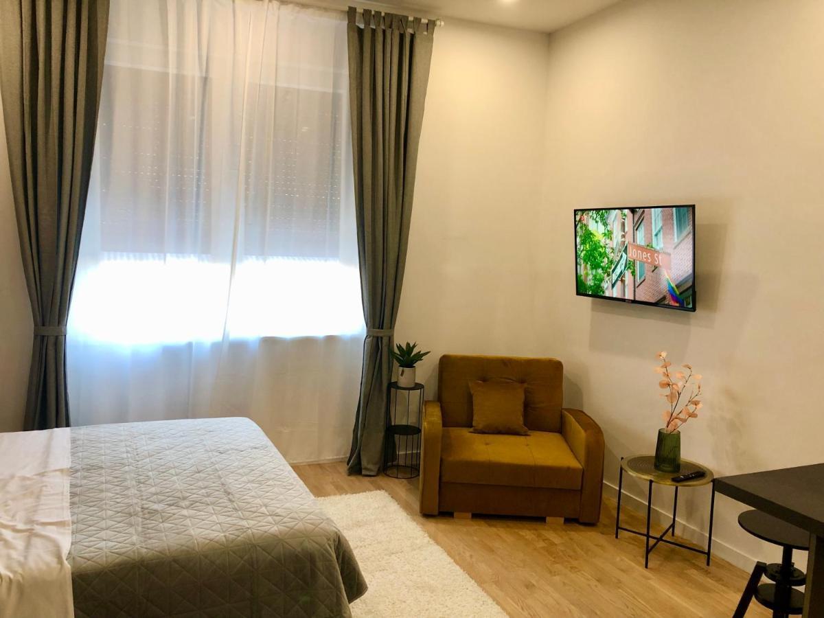 PUY Hedone City Luxury Apartments With Free Parking מראה חיצוני תמונה